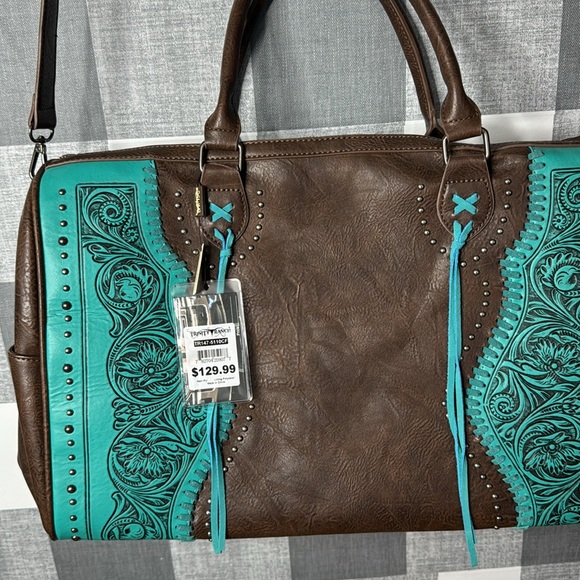 Trinity Ranch Duffle Bag Western Toiled - Picture 3 of 13